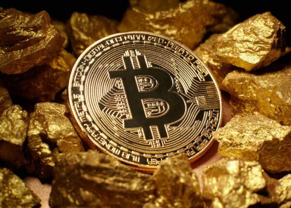 Где найти последние новости о биткойн и другой криптовалюте?