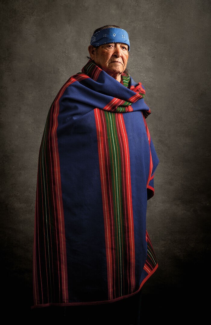 Фотография: 16 невероятных портретов американских индейцев в ритуальных костюмах №14 - BigPicture.ru