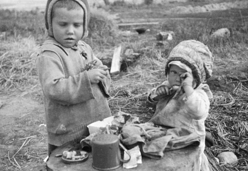 Фотография: Советские потомки немецких солдат: сколько детей родилось от врага в Великую Отечественную №5 - BigPicture.ru