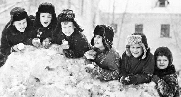 Зима в советских ретро-фотографиях