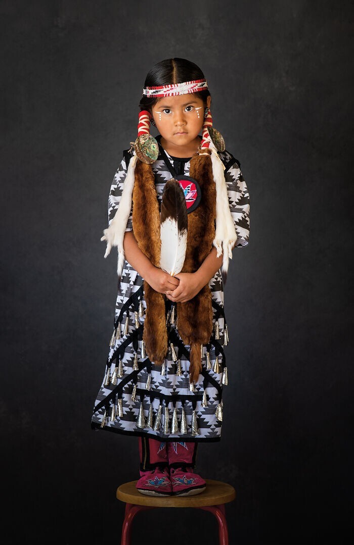 Фотография: 16 невероятных портретов американских индейцев в ритуальных костюмах №4 - BigPicture.ru