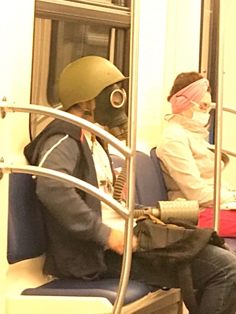 22 стильных пассажира метро Санкт-Петербурга
