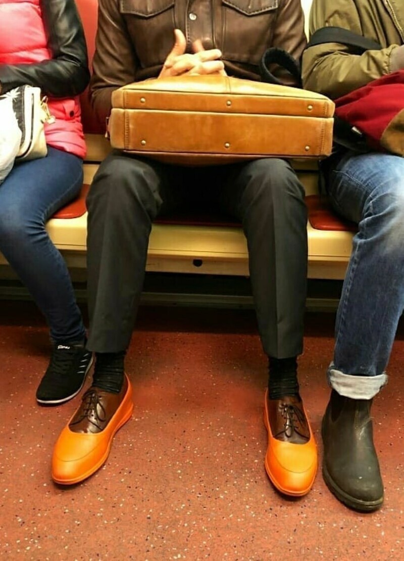 Фотография: 22 стильных пассажира метро Санкт-Петербурга №9 - BigPicture.ru