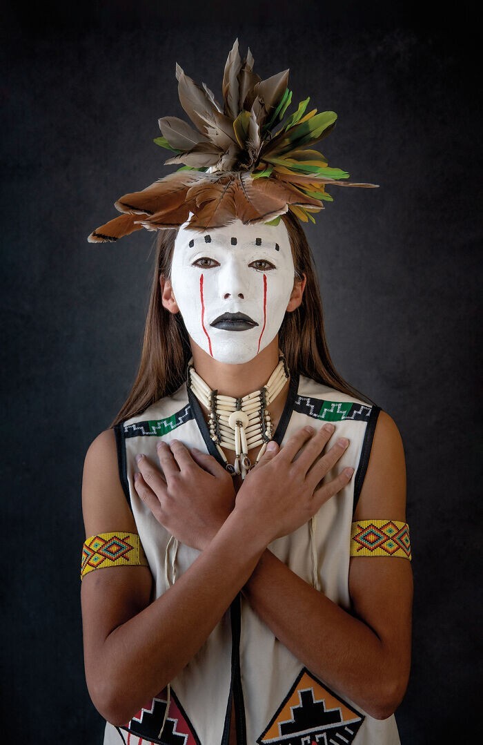 Фотография: 16 невероятных портретов американских индейцев в ритуальных костюмах №7 - BigPicture.ru