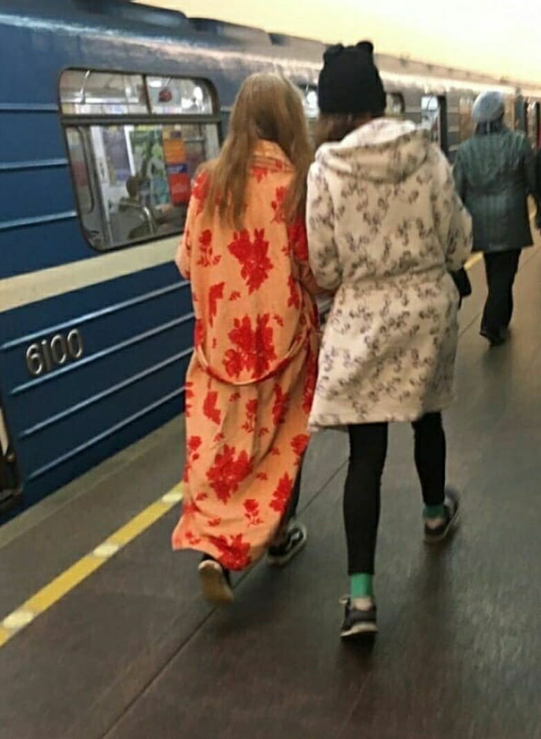 Фотография: 22 стильных пассажира метро Санкт-Петербурга №14 - BigPicture.ru