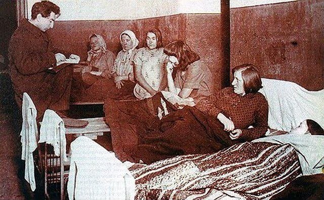 Фотография: Проституция в СССР: как это работало в стране, где официально не было секса №4 - BigPicture.ru