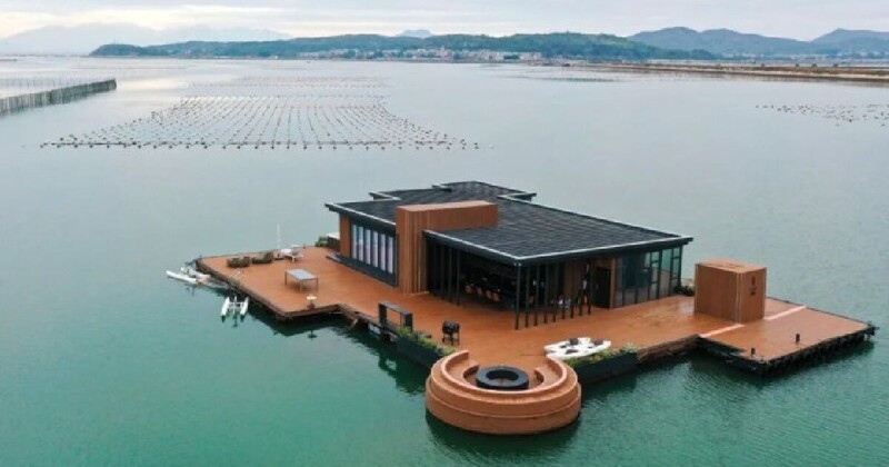 Фотография: Китаец построил морской плавучий дом площадью 56 квадратных метров №4 - BigPicture.ru