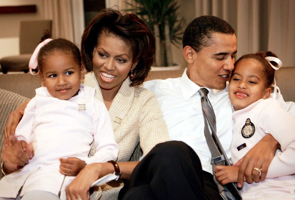 Фотография: Верна себе: как Саша Обама осталась при своем мнении, несмотря на высокий статус дочери президента №2 - BigPicture.ru