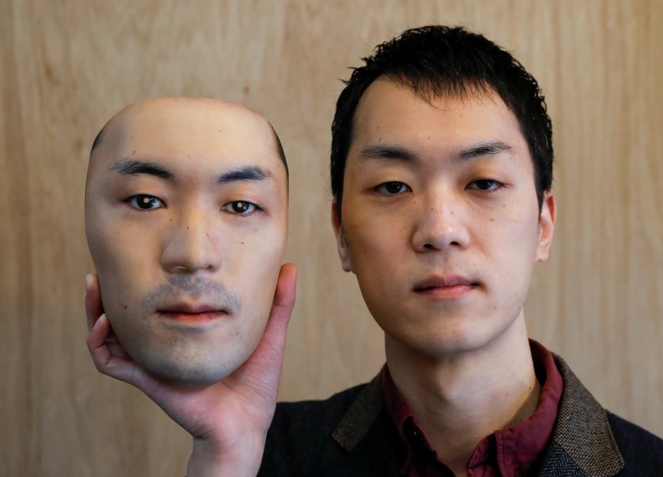 Фотография: Двуликий Янус: продавец из Японии создает потрясающие гиперреалистичные маски с помощью 3D принтера №1 - BigPicture.ru