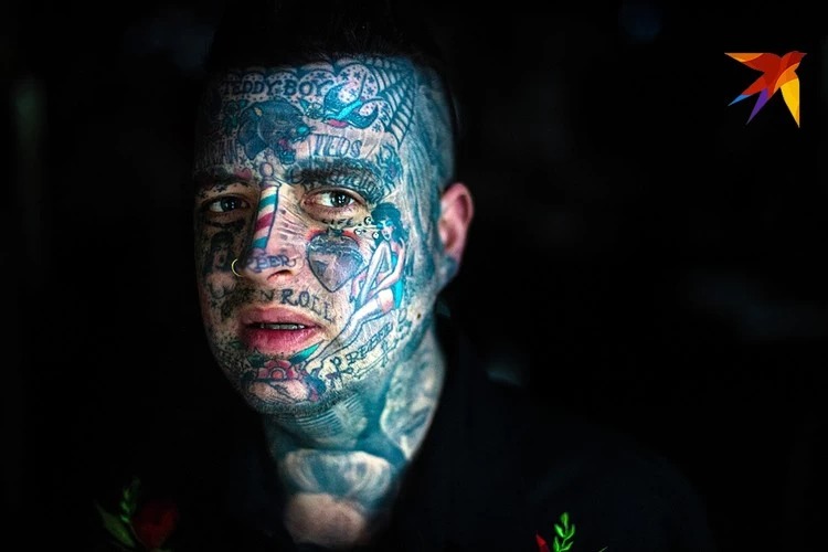 Фотография: Люди с татуировками на лице — кто они? №7 - BigPicture.ru