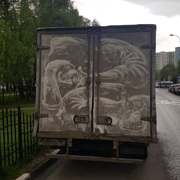 Фотография: 35 крутых рисунков на грязных грузовиках от художника Никиты Голубева ака Pro Boy Nick №34 - BigPicture.ru