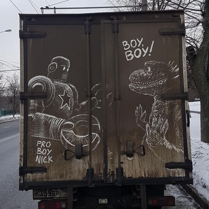 Фотография: 35 крутых рисунков на грязных грузовиках от художника Никиты Голубева ака Pro Boy Nick №24 - BigPicture.ru