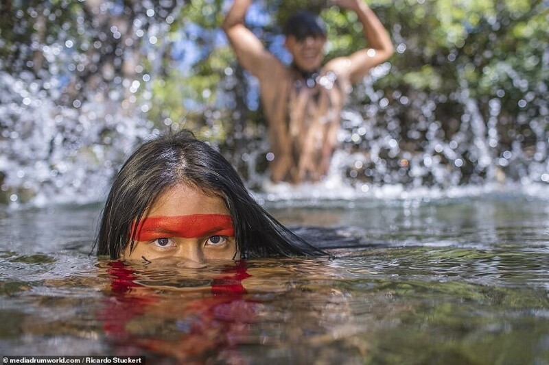 Фотография: Хранители Амазонки: как живут коренные племена Бразилии сегодня №2 - BigPicture.ru
