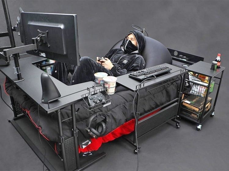 Фотография: Как выглядит идеальная кровать для истинных геймеров от японской компании №3 - BigPicture.ru