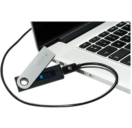 Самый популярный аппаратный кошелек в мире Ledger Nano S