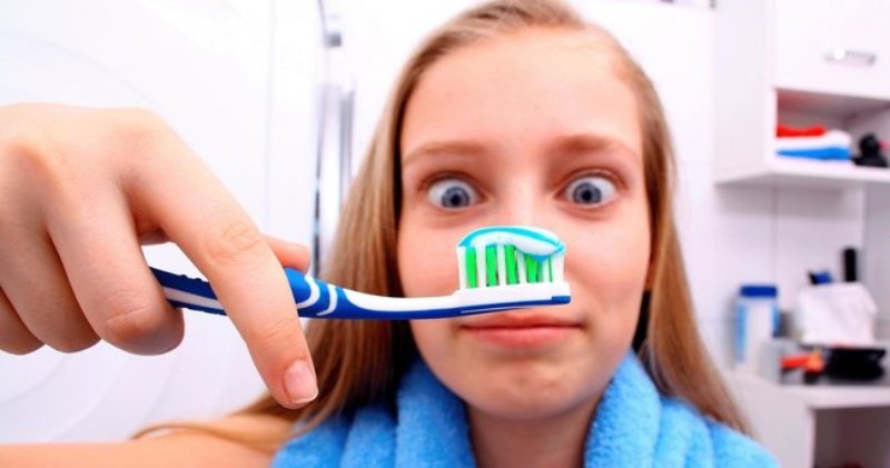 Фотография: Что произойдет, если отказаться от чистки зубов №1 - BigPicture.ru