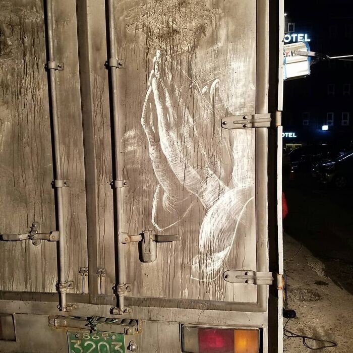 Фотография: 35 крутых рисунков на грязных грузовиках от художника Никиты Голубева ака Pro Boy Nick №28 - BigPicture.ru