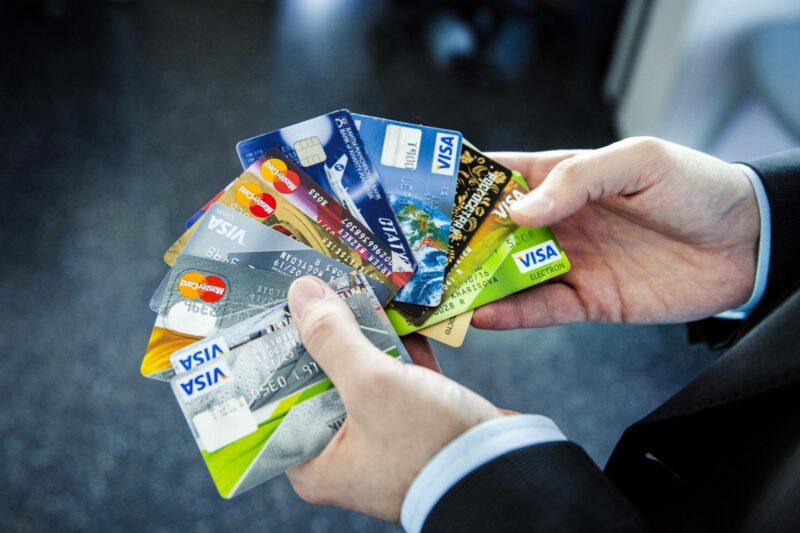 Фотография: Как москвичу получить кредитную карту за 10 минут? №1 - BigPicture.ru