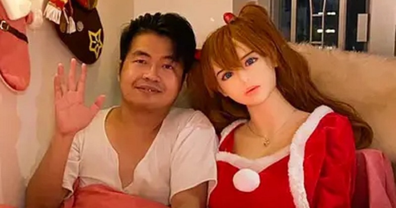 Фотография: В семье китайца, женатого на секс-кукле, появилось пополнение №1 - BigPicture.ru