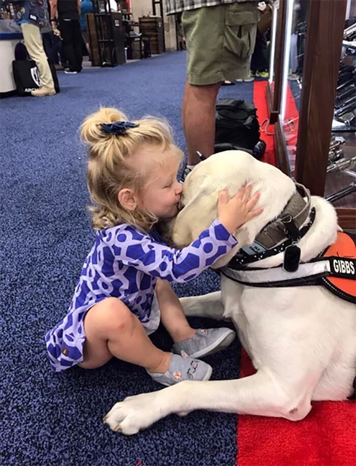 Фотография: 35 трогательных доказательств того, что собака — лучший друг для ребенка №36 - BigPicture.ru