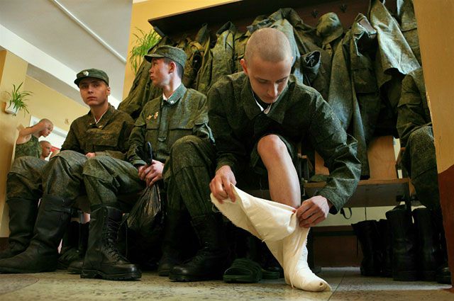 Почему кирзовые сапоги стали популярны в СССР