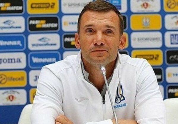 Роман Абрамович видит в «Челси» Холанда и Шевченко