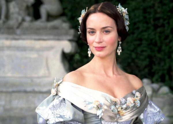 Вся королевская рать: 10 самых красивых фильмов о британской монархии