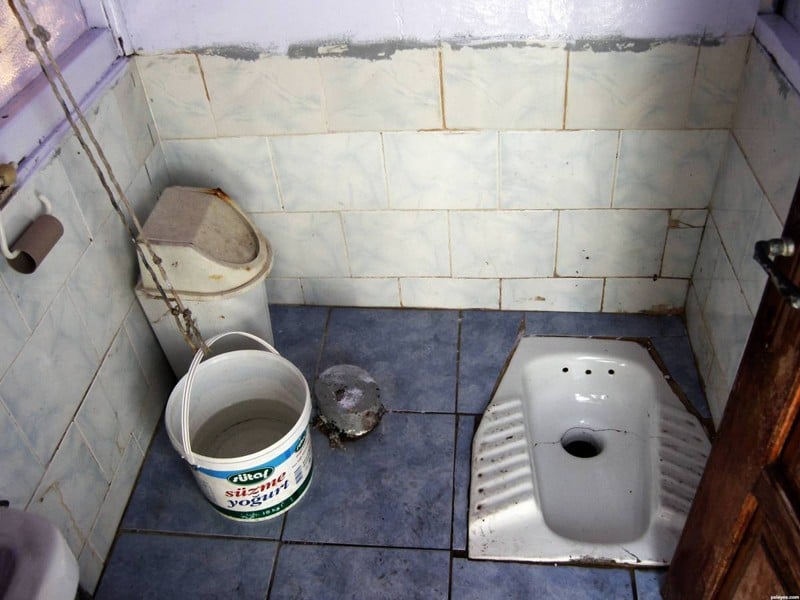Фотография: Как ходят в туалет в разных странах мира №3 - BigPicture.ru
