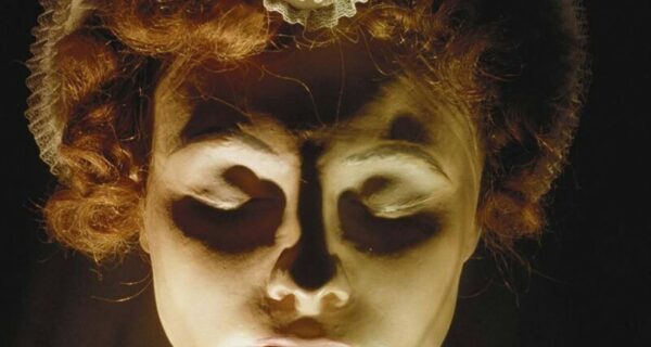 26 посмертных масок известных исторических личностей