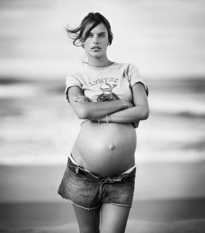 Фотография: 40 фото беременных супермоделей №4 - BigPicture.ru