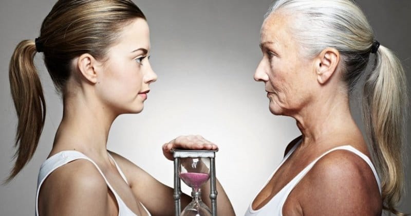 Фотография: Старуха в 50: причины, по которым наши женщины выглядят старше своих лет №1 - BigPicture.ru