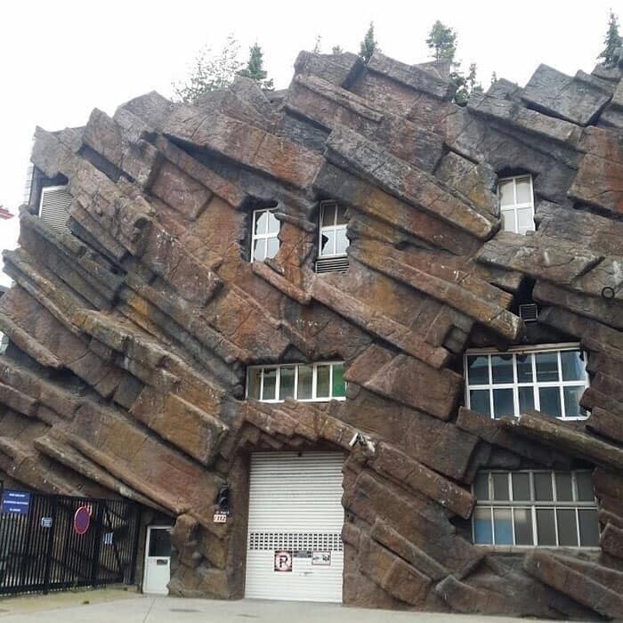 Фотография: 40 сомнительных архитектурных решений, от которых невозможно оторвать взгляд №14 - BigPicture.ru