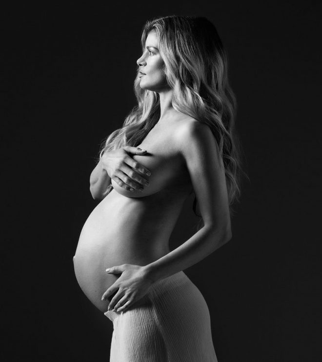 Фотография: 40 фото беременных супермоделей №28 - BigPicture.ru