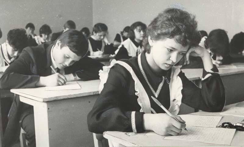 Фотография: Школьные предметы в СССР, которые сегодня считаются бесполезными №1 - BigPicture.ru