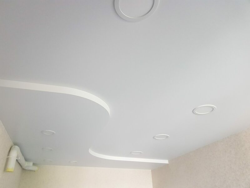Фотография: Матовый натяжной потолок – универсальная отделка под любой стиль: от классического до ультрасовременного №3 - BigPicture.ru