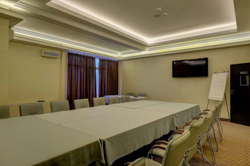 Фотография: Каким должен быть конференц-зал для проведения мероприятий №2 - BigPicture.ru