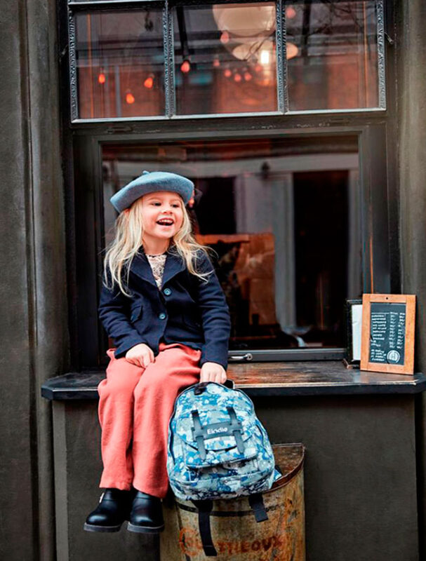 Фотография: Как выбрать модный и удобный школьный рюкзак для девочки №2 - BigPicture.ru