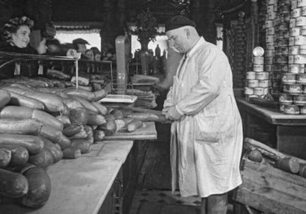 Как в СССР делали ливерную колбасу и почему ее называли «собачья радость»