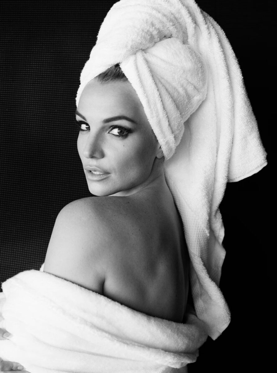 Bigpicture ru 9 towel series 104, britney spears