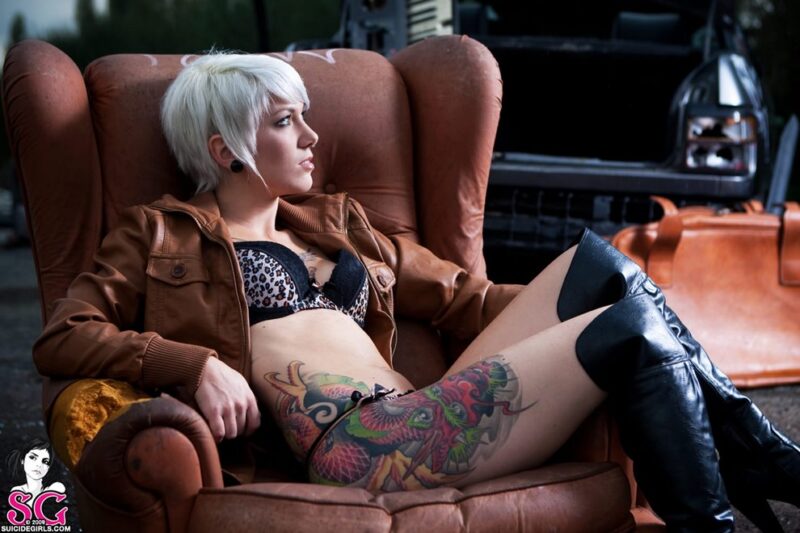 Фотография: Проект Suicide Girls: как сделать бизнесом обнаженное тело с тату и пирсингом №4 - BigPicture.ru