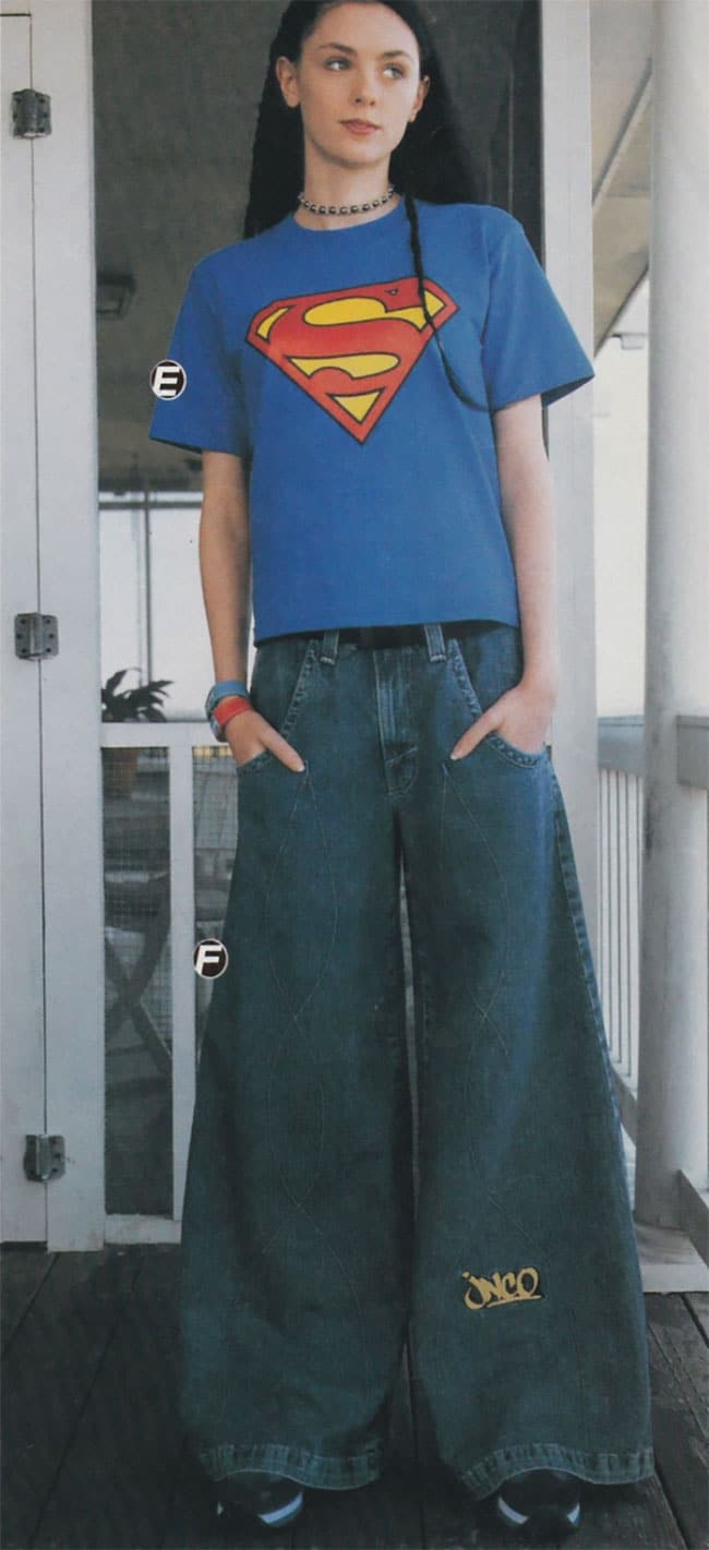 Фотография: Джинсы с широкими штанинами: странный модный тренд из 90-х, который снова возвращается №8 - BigPicture.ru