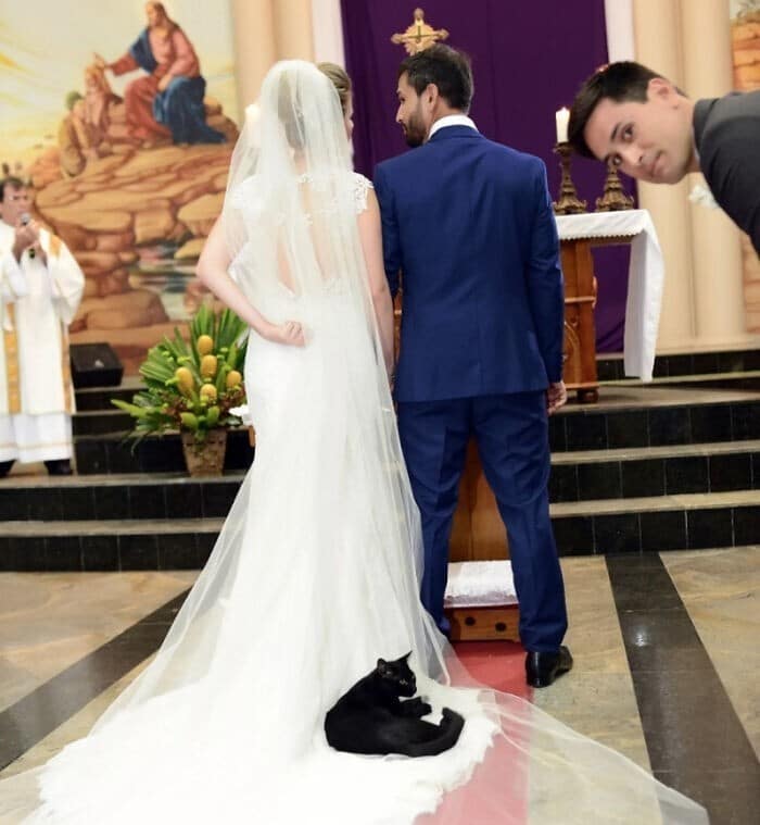 Фотография: 35 смешных моментов со свадеб, которые сделали праздник только лучше №14 - BigPicture.ru