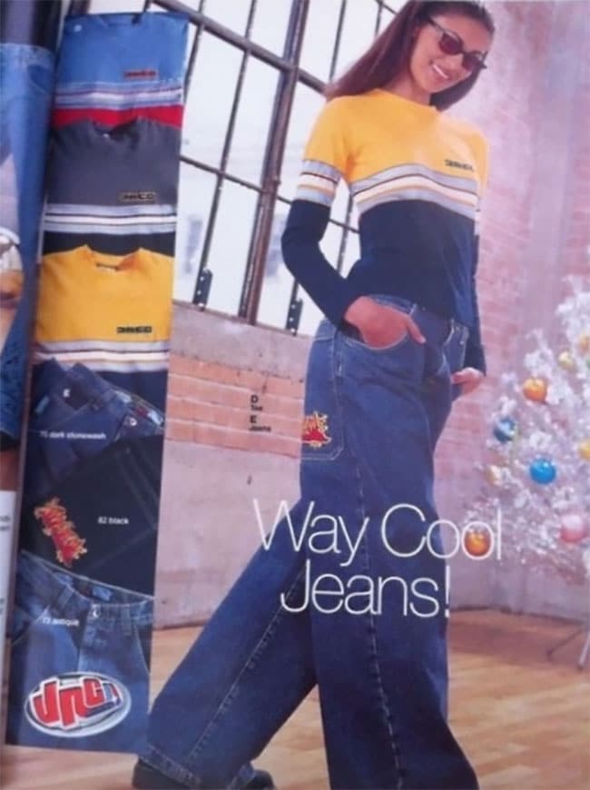 Фотография: Джинсы с широкими штанинами: странный модный тренд из 90-х, который снова возвращается №5 - BigPicture.ru