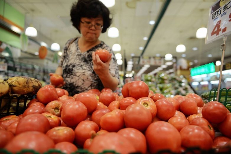 Фотография: Вы удивитесь, но огурцы и помидоры не относятся к овощам! №3 - BigPicture.ru