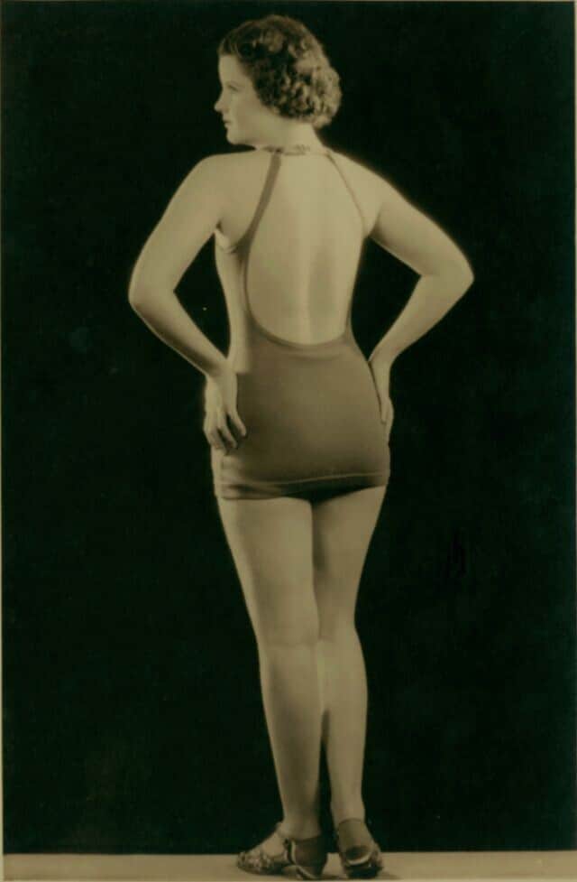 Фотография: Как выглядели женские купальники от модного дизайнера 1930-х годов №2 - BigPicture.ru