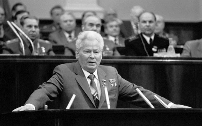 Фотография: Зарплата вождя: сколько в СССР получали главы государства №7 - BigPicture.ru