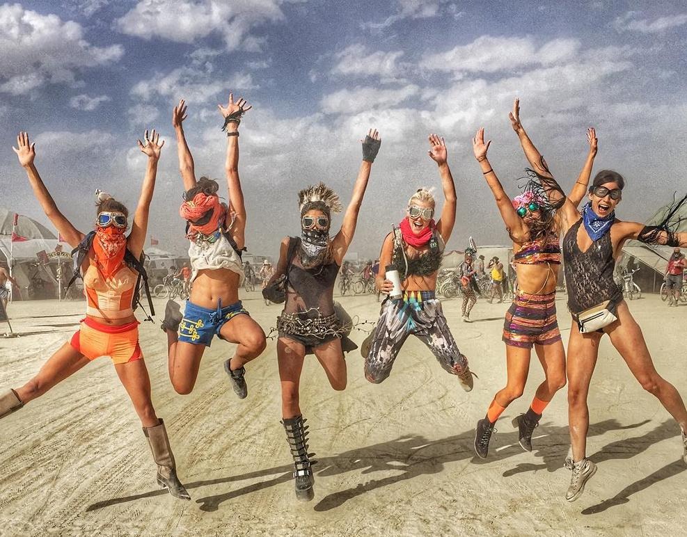Фотография: Эйфория посреди пустыни: Горячие откровения участников фестиваля Burning Man №1 - BigPicture.ru