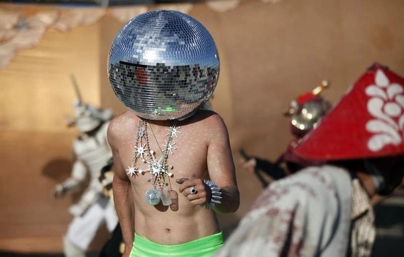 Фотография: Эйфория посреди пустыни: Горячие откровения участников фестиваля Burning Man №16 - BigPicture.ru