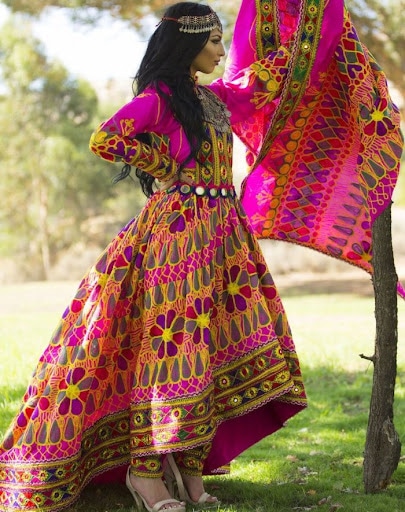 Не трогайте мою одежду!": афганские женщины протестуют против "дресс-кода" талибов » BigPicture.ru