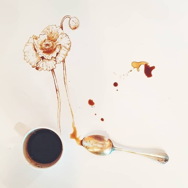 Фотография: Итальянская художница Джулия Бернарделли превратила пролитый кофе в искусство №2 - BigPicture.ru